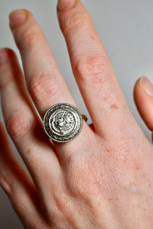 Anello Bottone