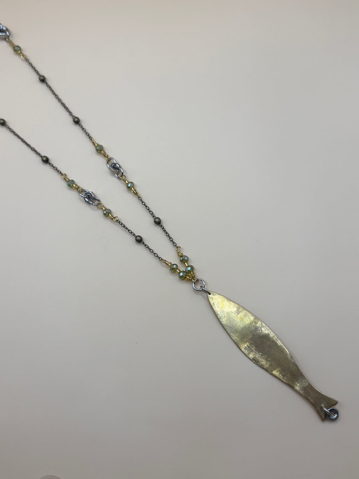 Collana Sardoncino con ciondolo a pesce in ottone